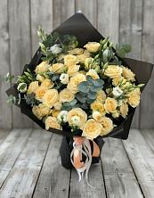 Букет цветов из:  Розы и Лизиантусы в Караидель