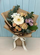 Букет цветов из:  Герберы и Хризантемы в Караидель