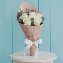 Букет цветов из:  Розы в Караидель
