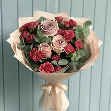 Букет цветов из:  Гвоздики и Розы в Караидель
