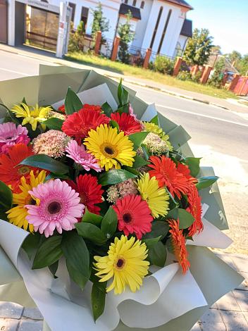 Букет цветов из: Герберы в Караидель